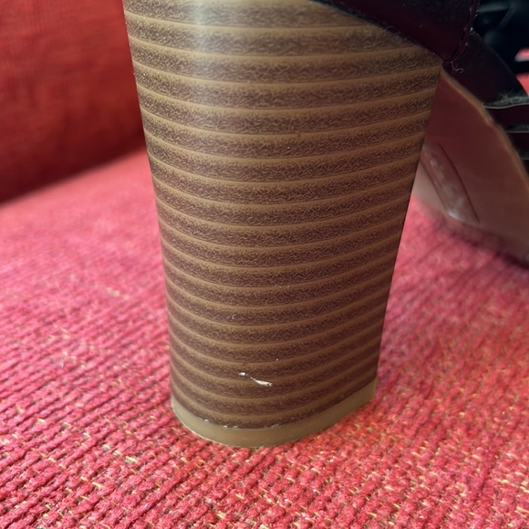 American Eagle Black Block Heel Strappy Sandals - Picture 5 of 8